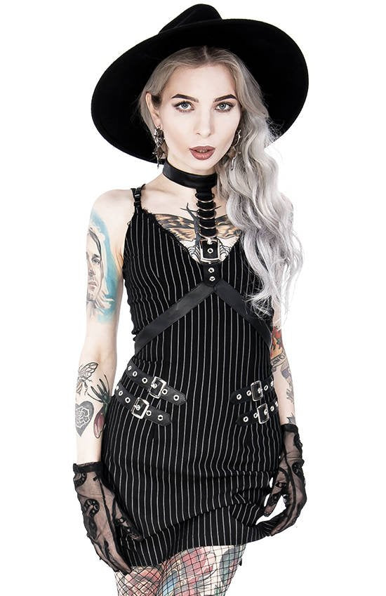 Korte jurken van Goth tot Punk, Emo en meer